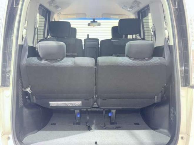 セレナ2.0 20X Vセレクション+Safety 4WD　下廻防錆TVナビBカメETC 2000