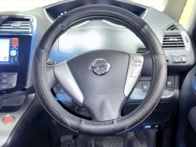 セレナ2.0 20X Vセレクション+Safety 4WD　下廻防錆TVナビBカメETC 2000