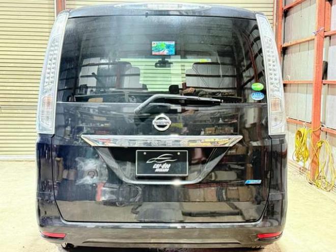 セレナ2.0 20X 4WD　下廻防錆TVナビBカメETC後モニ 2000