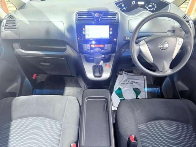 セレナ2.0 20X 4WD　下廻防錆TVナビBカメETC後モニ 2000