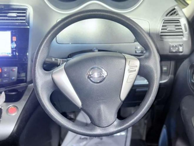 セレナ2.0 20X 4WD　下廻防錆TVナビBカメETC後モニ 2000