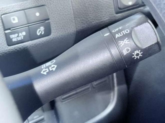 セレナ2.0 20X 4WD　下廻防錆TVナビBカメETC後モニ 2000