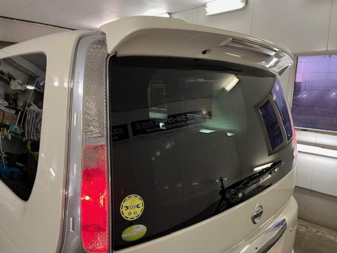 セレナハイウェイスター　Ｖエアロセレクション　禁煙車　ＷＡＫＯＳバリアスコーティング済　社外１５インチＡＷ　社外１５ＡＷ＋スタッドレスタイヤ付　両側パワースライドドア　純正ナビ（フルセグ地デジ　ＤＶＤ再生　ミュージックサーバー）＋バックカメラ　インテリジェントキー　ＨＩＤヘッドライト　イオン空気清浄　ＥＴＣ　タイミングチェーン 4WD 2000 5Dr