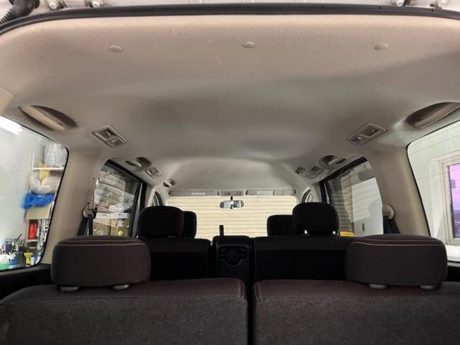 セレナハイウェイスター　Ｖエアロセレクション　禁煙車　ＷＡＫＯＳバリアスコーティング済　社外１５インチＡＷ　社外１５ＡＷ＋スタッドレスタイヤ付　両側パワースライドドア　純正ナビ（フルセグ地デジ　ＤＶＤ再生　ミュージックサーバー）＋バックカメラ　インテリジェントキー　ＨＩＤヘッドライト　イオン空気清浄　ＥＴＣ　タイミングチェーン 4WD 2000 5Dr