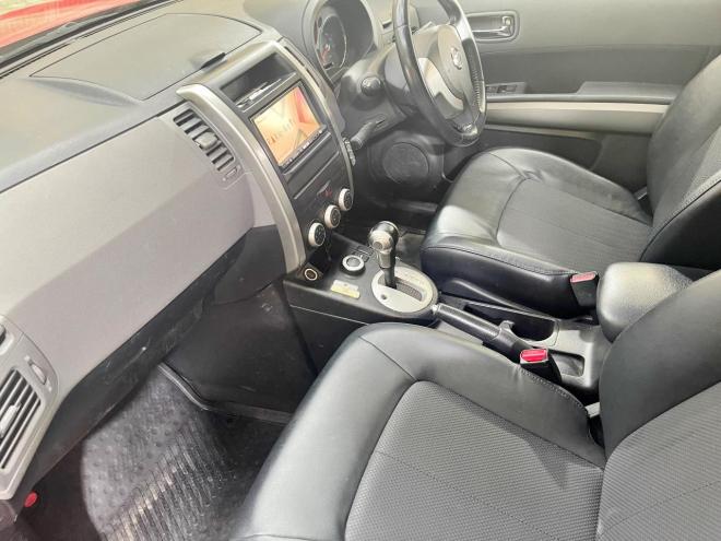 エクストレイル20X 4WD 5年保証 ナビTV ETC 寒冷地仕様 禁煙 車検整備2年付 修復歴無