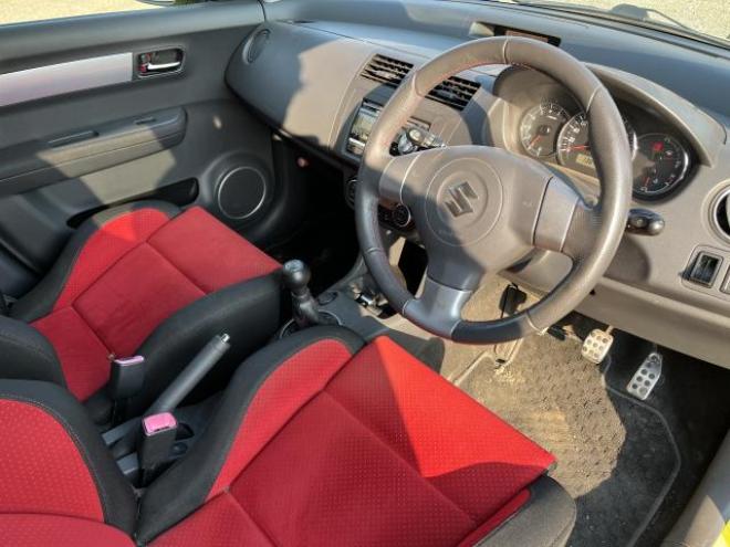 スイフト1.6スポーツMT 1600 5Dr
