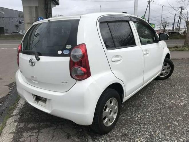 パッソ1.0 X ユルリ 4WD　限 定プラ イス 1000