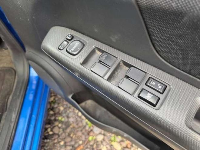 ステラカスタムRS 4WD　夏冬タイヤ　12ヵ月点検済　下回り防錆塗装 660