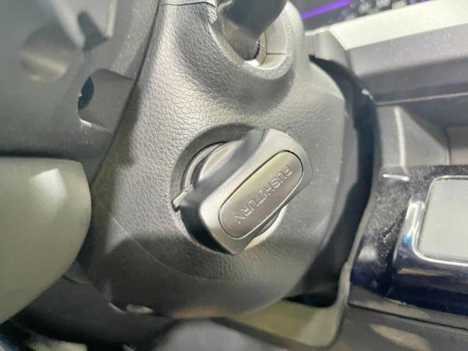 ステップワゴン2.0スパーダZi 4WD 5年保証 スマキー 両側パワスラ ナビTV Bカメ ETC 寒冷地仕様 禁煙 車検整備2年付 修復歴無