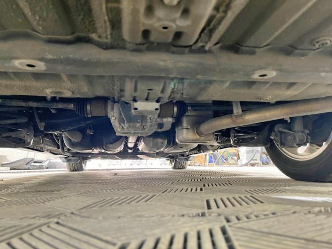 ステップワゴン2.0スパーダZi 4WD 5年保証 スマキー 両側パワスラ ナビTV Bカメ ETC 寒冷地仕様 禁煙 車検整備2年付 修復歴無