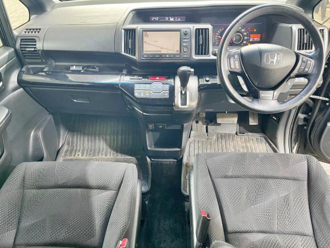 ステップワゴン2.0スパーダZi 4WD 5年保証 スマキー 両側パワスラ ナビTV Bカメ ETC 寒冷地仕様 禁煙 車検整備2年付 修復歴無