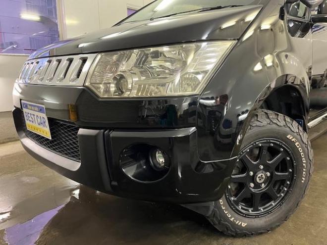 デリカＤ：５　Ｇパワーパッケージ　本州仕入　ワンオーナー　禁煙車　エクストリーム１６インチＡＷ＋ＢＦグッドリッチホワイトレター　社外１６ＡＷ＋スタッドレスタイヤ付　新品ＪＡＯＳブラックマッドガード　両側パワースライドドア　クラリオンナビ（地デジ　ＤＶＤ再生　Ｂｌｕｅｔｏｏｔｈ）＋バックカメラ　純正スライディングマジックルーフキャリア　クルーズコントロール　スマートキー　パドルシフト　横滑り防止装置　盗難防止装置　リアヒーター　ＨＩＤ　ＥＴＣ 4WD 2400 5Dr