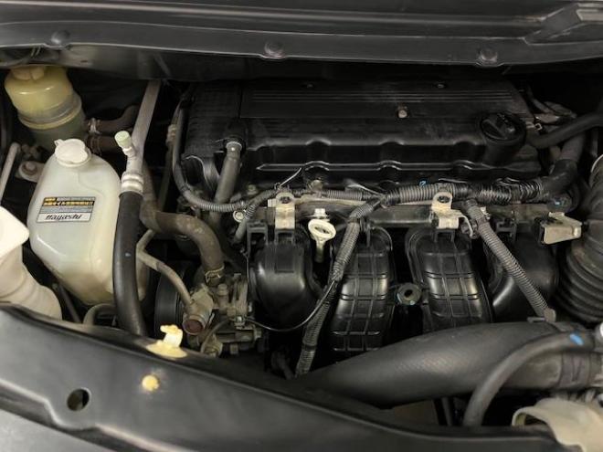デリカＤ：５　Ｇパワーパッケージ　本州仕入　ワンオーナー　禁煙車　エクストリーム１６インチＡＷ＋ＢＦグッドリッチホワイトレター　社外１６ＡＷ＋スタッドレスタイヤ付　新品ＪＡＯＳブラックマッドガード　両側パワースライドドア　クラリオンナビ（地デジ　ＤＶＤ再生　Ｂｌｕｅｔｏｏｔｈ）＋バックカメラ　純正スライディングマジックルーフキャリア　クルーズコントロール　スマートキー　パドルシフト　横滑り防止装置　盗難防止装置　リアヒーター　ＨＩＤ　ＥＴＣ 4WD 2400 5Dr