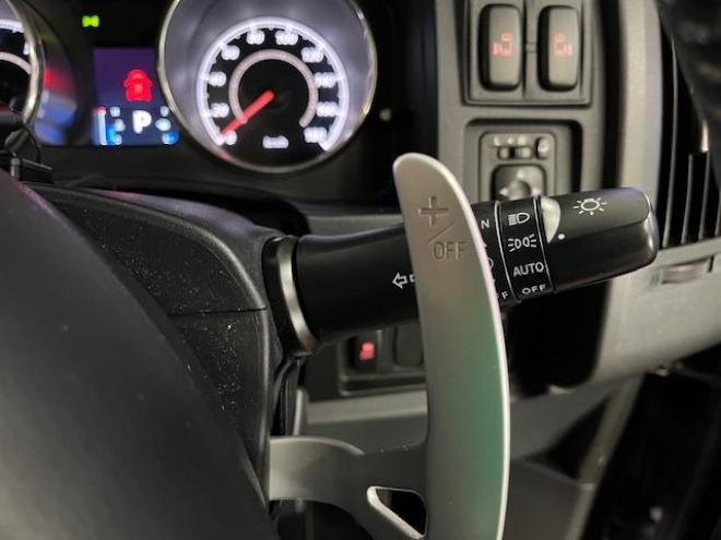 デリカＤ：５　Ｇパワーパッケージ　本州仕入　ワンオーナー　禁煙車　エクストリーム１６インチＡＷ＋ＢＦグッドリッチホワイトレター　社外１６ＡＷ＋スタッドレスタイヤ付　新品ＪＡＯＳブラックマッドガード　両側パワースライドドア　クラリオンナビ（地デジ　ＤＶＤ再生　Ｂｌｕｅｔｏｏｔｈ）＋バックカメラ　純正スライディングマジックルーフキャリア　クルーズコントロール　スマートキー　パドルシフト　横滑り防止装置　盗難防止装置　リアヒーター　ＨＩＤ　ＥＴＣ 4WD 2400 5Dr