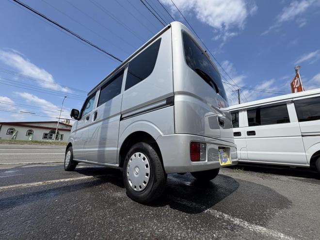 エブリィEVERY VAN 4WD JION TURBO寒冷地仕様　本州仕入　TURBO ブレーキアシスト　VSC Bluetoothフルセグナビ　バイザー　電動格納ミラー　リアヒーター　エンジンオイル交換　ATF交換　取説・保証書・記録簿2枚 4WD 660 5Dr