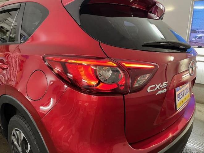CX-5ＸＤ　Ｌパッケージ　本州仕入　ワンオーナー　禁煙車　ＷＡＫＯＳバリアスコーティング済　スカイアクティブディーゼルターボ　純正１９インチＡＷ　社外ＡＷ＋スタッドレスタイヤ付　純正ナビ（Ｂｌｕｅｔｏｏｔｈ）＋バックカメラ＆サイドカメラ　ＢＯＳＥサウンド　純正ブラックレザーシート　レーダークルーズコントロール　ブラインドスポット　車線逸脱警報　ＬＥＤヘッドライト　両席シートヒーター　アドバンスキー　横滑り防止装置　ＥＴＣ 4WD 2200 5Dr