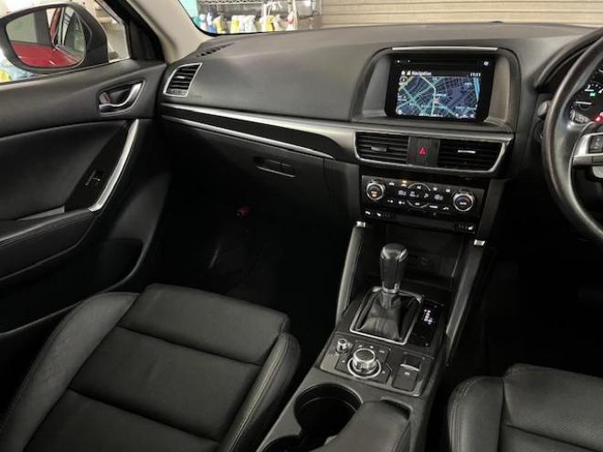CX-5ＸＤ　Ｌパッケージ　本州仕入　ワンオーナー　禁煙車　ＷＡＫＯＳバリアスコーティング済　スカイアクティブディーゼルターボ　純正１９インチＡＷ　社外ＡＷ＋スタッドレスタイヤ付　純正ナビ（Ｂｌｕｅｔｏｏｔｈ）＋バックカメラ＆サイドカメラ　ＢＯＳＥサウンド　純正ブラックレザーシート　レーダークルーズコントロール　ブラインドスポット　車線逸脱警報　ＬＥＤヘッドライト　両席シートヒーター　アドバンスキー　横滑り防止装置　ＥＴＣ 4WD 2200 5Dr