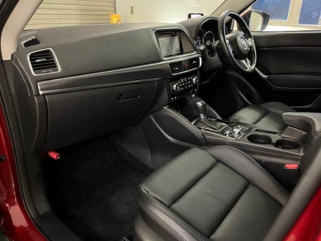 CX-5ＸＤ　Ｌパッケージ　本州仕入　ワンオーナー　禁煙車　ＷＡＫＯＳバリアスコーティング済　スカイアクティブディーゼルターボ　純正１９インチＡＷ　社外ＡＷ＋スタッドレスタイヤ付　純正ナビ（Ｂｌｕｅｔｏｏｔｈ）＋バックカメラ＆サイドカメラ　ＢＯＳＥサウンド　純正ブラックレザーシート　レーダークルーズコントロール　ブラインドスポット　車線逸脱警報　ＬＥＤヘッドライト　両席シートヒーター　アドバンスキー　横滑り防止装置　ＥＴＣ 4WD 2200 5Dr