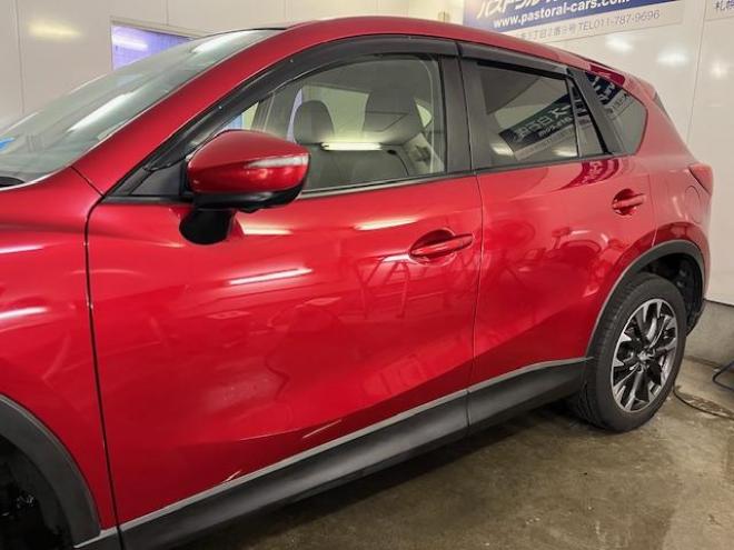 CX-5ＸＤ　Ｌパッケージ　本州仕入　ワンオーナー　禁煙車　ＷＡＫＯＳバリアスコーティング済　スカイアクティブディーゼルターボ　純正１９インチＡＷ　社外ＡＷ＋スタッドレスタイヤ付　純正ナビ（Ｂｌｕｅｔｏｏｔｈ）＋バックカメラ＆サイドカメラ　ＢＯＳＥサウンド　純正ブラックレザーシート　レーダークルーズコントロール　ブラインドスポット　車線逸脱警報　ＬＥＤヘッドライト　両席シートヒーター　アドバンスキー　横滑り防止装置　ＥＴＣ 4WD 2200 5Dr