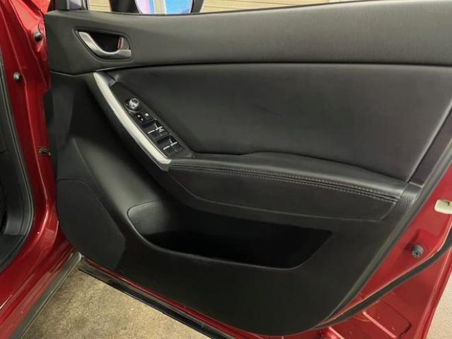 CX-5ＸＤ　Ｌパッケージ　本州仕入　ワンオーナー　禁煙車　ＷＡＫＯＳバリアスコーティング済　スカイアクティブディーゼルターボ　純正１９インチＡＷ　社外ＡＷ＋スタッドレスタイヤ付　純正ナビ（Ｂｌｕｅｔｏｏｔｈ）＋バックカメラ＆サイドカメラ　ＢＯＳＥサウンド　純正ブラックレザーシート　レーダークルーズコントロール　ブラインドスポット　車線逸脱警報　ＬＥＤヘッドライト　両席シートヒーター　アドバンスキー　横滑り防止装置　ＥＴＣ 4WD 2200 5Dr