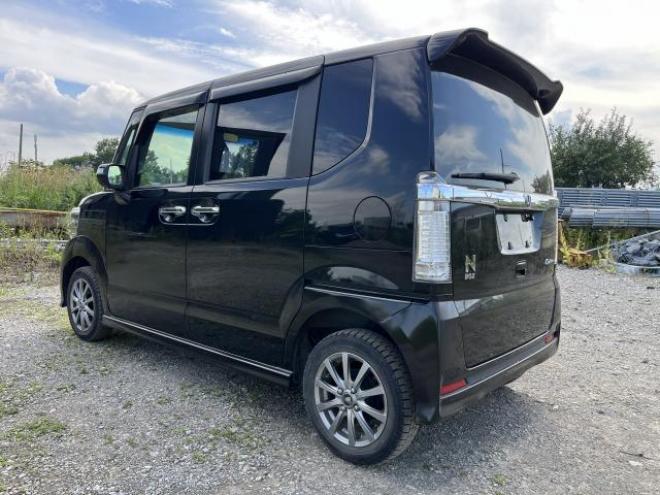 N-BOXG Lパッケージ 4WD 660 5Dr