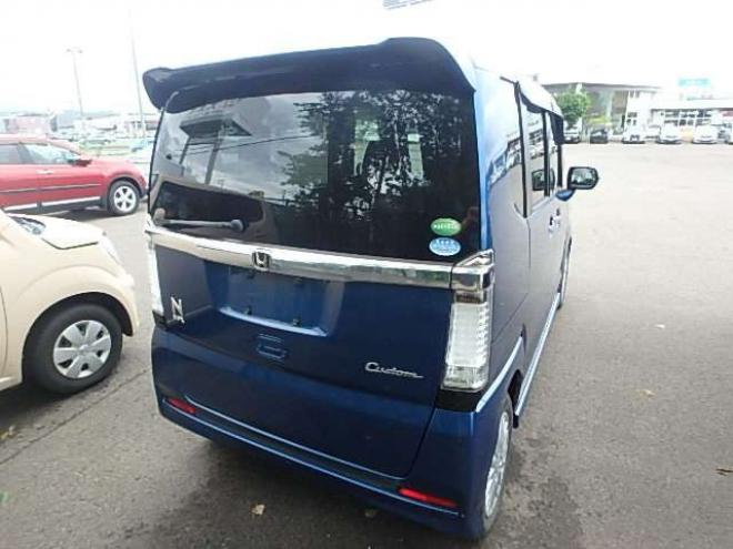 N-BOXカスタムG Lパッケージ 4WD　検9/8パワスラ夏冬タイヤアルミ付 660