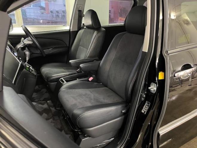 エスティマアエラス　プレミアムエディション　後期型　寒冷地仕様　禁煙車　ＷＡＫＯＳバリアスコーティング済　純正１８インチＡＷ　純正１７ＡＷ＋スタッドレスタイヤ付　両側パワースライドドア　純正ハーフレザーシート　イクリプスナビ（フルセグ地デジ　ＤＶＤ再生　Ｂｌｕｅｔｏｏｔｈ）＋バックカメラ　エンジンスターター　ＰＵＳＨスタート　スマートキー　クルーズコントロール　タイミングチェーン車　ＨＩＤ ヘッドライト　フロントガラス熱線　リアヒーター 4WD 2400 5Dr