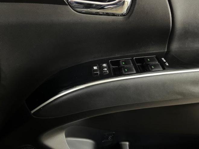 エスティマアエラス　プレミアムエディション　後期型　寒冷地仕様　禁煙車　ＷＡＫＯＳバリアスコーティング済　純正１８インチＡＷ　純正１７ＡＷ＋スタッドレスタイヤ付　両側パワースライドドア　純正ハーフレザーシート　イクリプスナビ（フルセグ地デジ　ＤＶＤ再生　Ｂｌｕｅｔｏｏｔｈ）＋バックカメラ　エンジンスターター　ＰＵＳＨスタート　スマートキー　クルーズコントロール　タイミングチェーン車　ＨＩＤ ヘッドライト　フロントガラス熱線　リアヒーター 4WD 2400 5Dr
