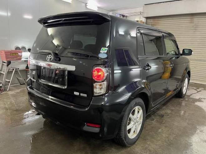 カローラルミオン１．８Ｓ　本州仕入　禁煙車　ＷＡＫＯＳバリアスコーティング済　社外１５インチＡＷ　スタッドレスタイヤ付　純正ナビ（フルセグ地デジ　ＤＶＤ再生　Ｂｌｕｅｔｏｏｔｈオーディオ）＋バックカメラ　ＨＩＤヘッドライト　フロントガラス熱線　ＰＵＳＨスタート　スマートキー　タイミングチェーン車 4WD 1800 5Dr