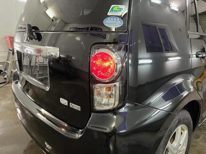 カローラルミオン１．８Ｓ　本州仕入　禁煙車　ＷＡＫＯＳバリアスコーティング済　社外１５インチＡＷ　スタッドレスタイヤ付　純正ナビ（フルセグ地デジ　ＤＶＤ再生　Ｂｌｕｅｔｏｏｔｈオーディオ）＋バックカメラ　ＨＩＤヘッドライト　フロントガラス熱線　ＰＵＳＨスタート　スマートキー　タイミングチェーン車 4WD 1800 5Dr