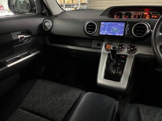 カローラルミオン１．８Ｓ　本州仕入　禁煙車　ＷＡＫＯＳバリアスコーティング済　社外１５インチＡＷ　スタッドレスタイヤ付　純正ナビ（フルセグ地デジ　ＤＶＤ再生　Ｂｌｕｅｔｏｏｔｈオーディオ）＋バックカメラ　ＨＩＤヘッドライト　フロントガラス熱線　ＰＵＳＨスタート　スマートキー　タイミングチェーン車 4WD 1800 5Dr