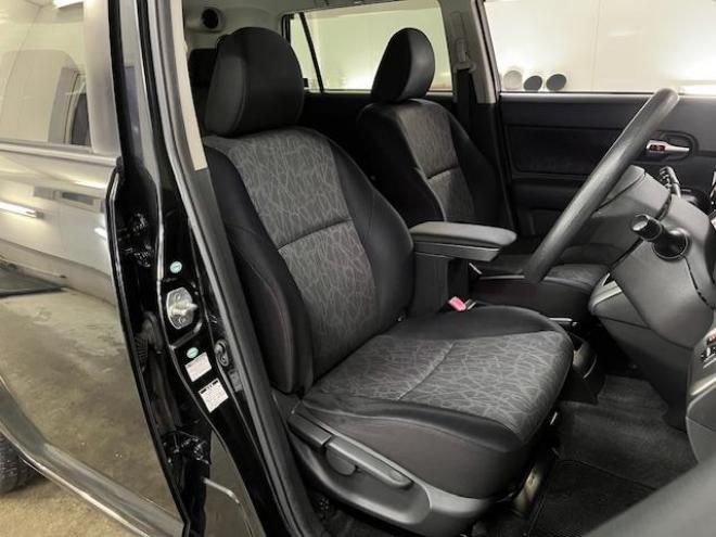 カローラルミオン１．８Ｓ　本州仕入　禁煙車　ＷＡＫＯＳバリアスコーティング済　社外１５インチＡＷ　スタッドレスタイヤ付　純正ナビ（フルセグ地デジ　ＤＶＤ再生　Ｂｌｕｅｔｏｏｔｈオーディオ）＋バックカメラ　ＨＩＤヘッドライト　フロントガラス熱線　ＰＵＳＨスタート　スマートキー　タイミングチェーン車 4WD 1800 5Dr