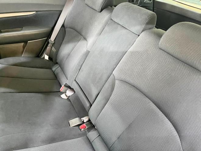 アウトバックアウトバック2.5i Lパッケージ 4WD 5年保証 スマキー ナビ ETC クルコン パドルシフト 寒冷地仕様 禁煙 車検整備2年付 修復歴無