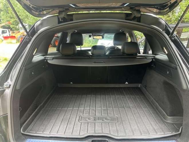 ベンツGLC　250 4マチック スポーツ 4WD　電動リアゲート/純正ナビ/純正AW/ETC 正規輸入車 2000