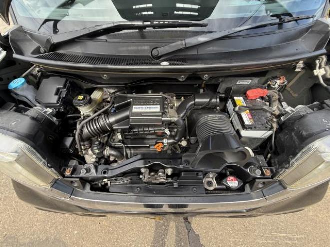 N-BOX660カスタムGターボパッケージ 4WD 660 5Dr