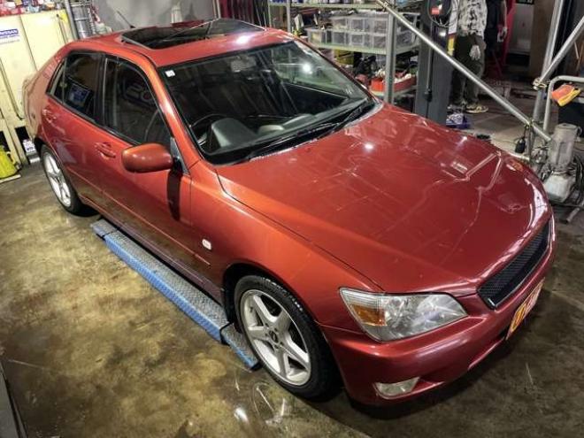 アルテッツァ2.0 AS200　サンルーフ!ワンオーナー! 2WD 2000