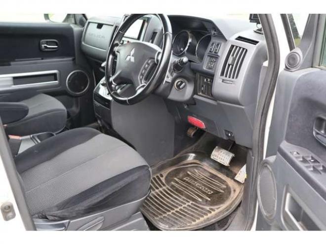 デリカD：5 2.4 ローデスト G パワーパッケージ 4WD　検R8/10　　両側Pスラ　エンスタ 2400