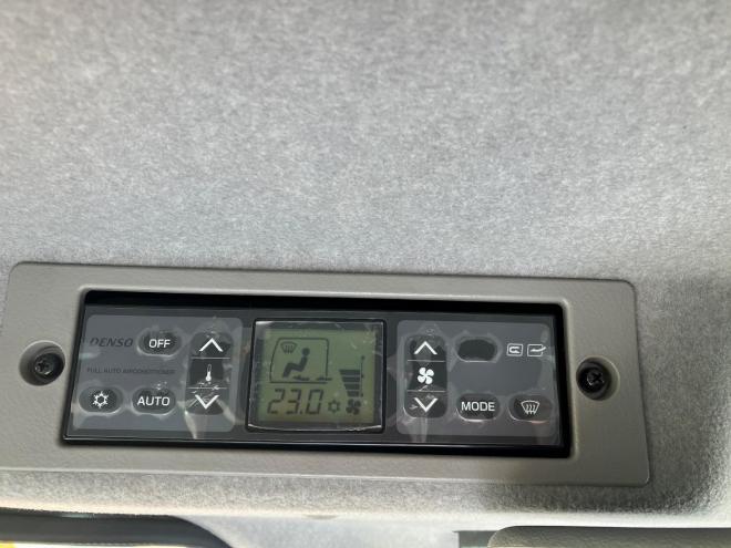 ホイールローダ日立　中古　ZW100-6