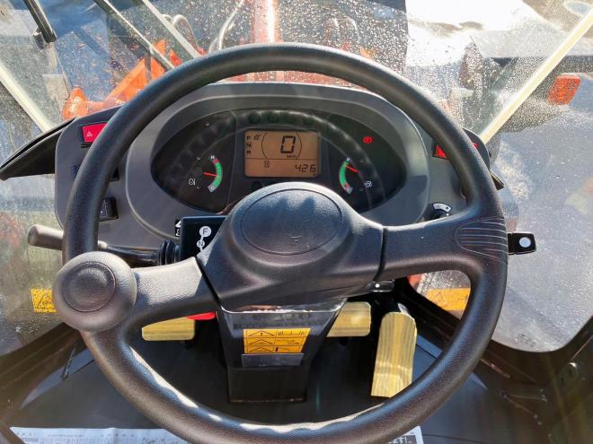 ホイールローダ日立　中古　ZW80S-5B　配管付