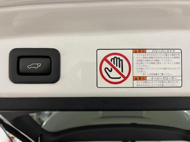 エスティマアエラス　プレミアムエディション　後期型　本州仕入　禁煙車　ＷＡＫＯＳバリアスコーティング済　純正１８インチＡＷ　社外１７ＡＷ＋スタッドレスタイヤ付　両側パワースライドドア　パワーバックドア　純正ハーフレザーシート　純正ナビ（フルセグ地デジ　ＤＶＤ再生　Ｂｌｕｅｔｏｏｔｈ）＋バックカメラ　純正１１インチリアフリップダウンモニター　ＰＵＳＨスタート　スマートキー　クルーズコントロール　運転席パワーシート　２列目オットマン仕様　タイミングチェーン車　ＨＩＤ ヘッドライト　横滑り防止装置 4WD 2400 5D