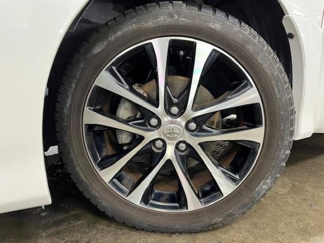 エスティマアエラス　プレミアムエディション　後期型　本州仕入　禁煙車　ＷＡＫＯＳバリアスコーティング済　純正１８インチＡＷ　社外１７ＡＷ＋スタッドレスタイヤ付　両側パワースライドドア　パワーバックドア　純正ハーフレザーシート　純正ナビ（フルセグ地デジ　ＤＶＤ再生　Ｂｌｕｅｔｏｏｔｈ）＋バックカメラ　純正１１インチリアフリップダウンモニター　ＰＵＳＨスタート　スマートキー　クルーズコントロール　運転席パワーシート　２列目オットマン仕様　タイミングチェーン車　ＨＩＤ ヘッドライト　横滑り防止装置 4WD 2400 5D
