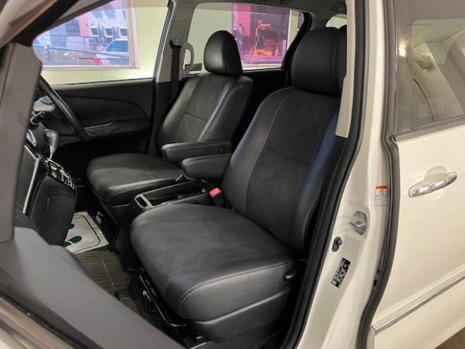 エスティマアエラス　プレミアムエディション　後期型　本州仕入　禁煙車　ＷＡＫＯＳバリアスコーティング済　純正１８インチＡＷ　社外１７ＡＷ＋スタッドレスタイヤ付　両側パワースライドドア　パワーバックドア　純正ハーフレザーシート　純正ナビ（フルセグ地デジ　ＤＶＤ再生　Ｂｌｕｅｔｏｏｔｈ）＋バックカメラ　純正１１インチリアフリップダウンモニター　ＰＵＳＨスタート　スマートキー　クルーズコントロール　運転席パワーシート　２列目オットマン仕様　タイミングチェーン車　ＨＩＤ ヘッドライト　横滑り防止装置 4WD 2400 5D