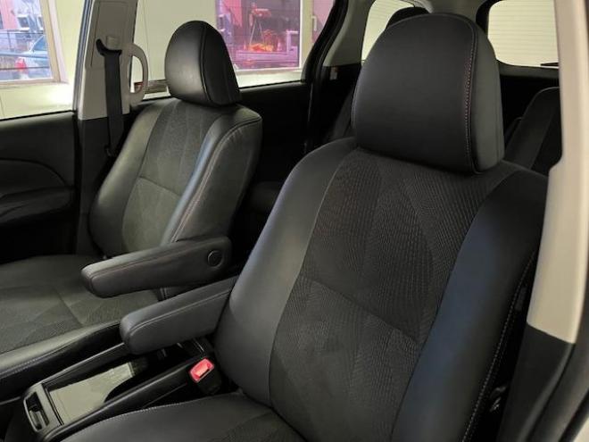 エスティマアエラス　プレミアムエディション　後期型　本州仕入　禁煙車　ＷＡＫＯＳバリアスコーティング済　純正１８インチＡＷ　社外１７ＡＷ＋スタッドレスタイヤ付　両側パワースライドドア　パワーバックドア　純正ハーフレザーシート　純正ナビ（フルセグ地デジ　ＤＶＤ再生　Ｂｌｕｅｔｏｏｔｈ）＋バックカメラ　純正１１インチリアフリップダウンモニター　ＰＵＳＨスタート　スマートキー　クルーズコントロール　運転席パワーシート　２列目オットマン仕様　タイミングチェーン車　ＨＩＤ ヘッドライト　横滑り防止装置 4WD 2400 5D