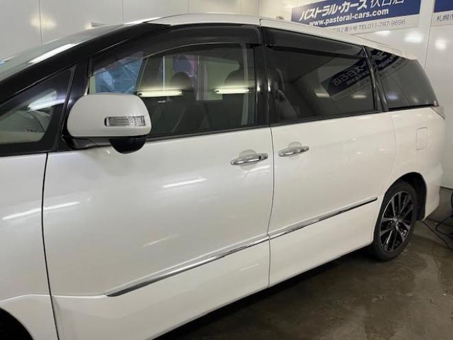 エスティマアエラス　プレミアムエディション　後期型　本州仕入　禁煙車　ＷＡＫＯＳバリアスコーティング済　純正１８インチＡＷ　社外１７ＡＷ＋スタッドレスタイヤ付　両側パワースライドドア　パワーバックドア　純正ハーフレザーシート　純正ナビ（フルセグ地デジ　ＤＶＤ再生　Ｂｌｕｅｔｏｏｔｈ）＋バックカメラ　純正１１インチリアフリップダウンモニター　ＰＵＳＨスタート　スマートキー　クルーズコントロール　運転席パワーシート　２列目オットマン仕様　タイミングチェーン車　ＨＩＤ ヘッドライト　横滑り防止装置 4WD 2400 5D