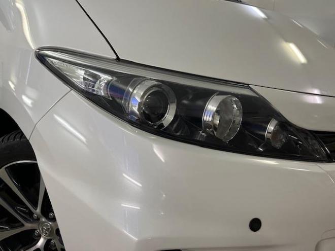 エスティマアエラス　プレミアムエディション　後期型　本州仕入　禁煙車　ＷＡＫＯＳバリアスコーティング済　純正１８インチＡＷ　社外１７ＡＷ＋スタッドレスタイヤ付　両側パワースライドドア　パワーバックドア　純正ハーフレザーシート　純正ナビ（フルセグ地デジ　ＤＶＤ再生　Ｂｌｕｅｔｏｏｔｈ）＋バックカメラ　純正１１インチリアフリップダウンモニター　ＰＵＳＨスタート　スマートキー　クルーズコントロール　運転席パワーシート　２列目オットマン仕様　タイミングチェーン車　ＨＩＤ ヘッドライト　横滑り防止装置 4WD 2400 5D