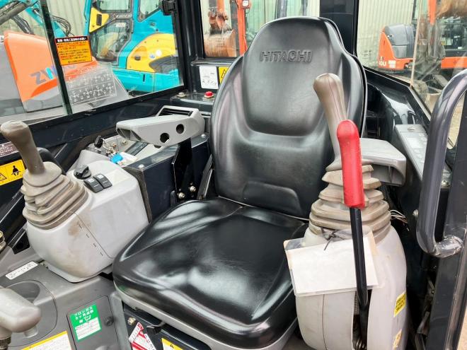 バックホー日立　中古　ZX35U-5B