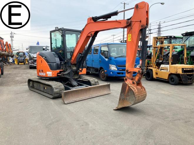 バックホー日立　中古　ZX40U-5B