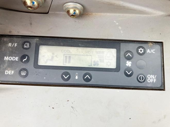 バックホー日立　中古　ZX40U-5B