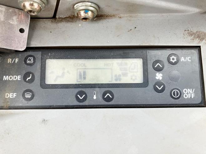 バックホー日立　中古　ZX40U-5B