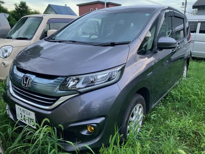 フリード+ハイブリッド ホンダセンシング 4WD 車検満タンすぐ乗れます 